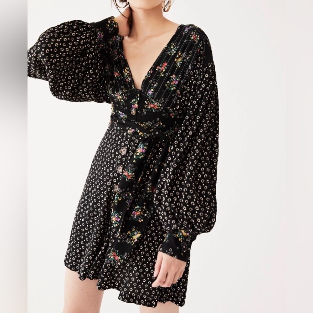 Free People Black Floral Long Sleeve Dress size XS - Picture 1 of 11